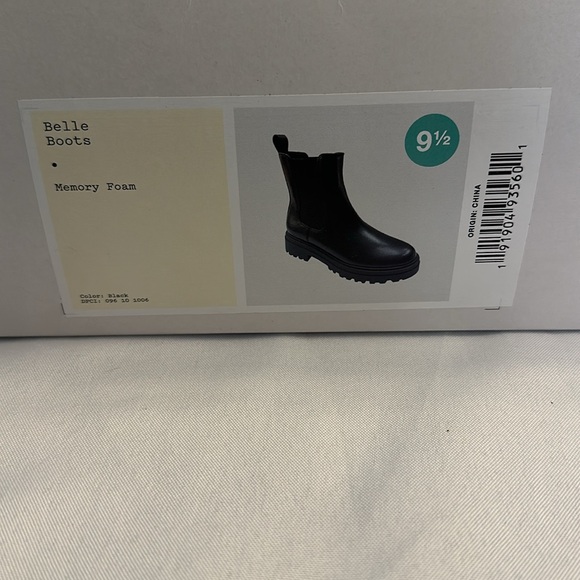 A New Day Women's Faux Leather Belle Boots - Ankle Chelsea Boots, Black 9 1/2 - Picture 6 of 7